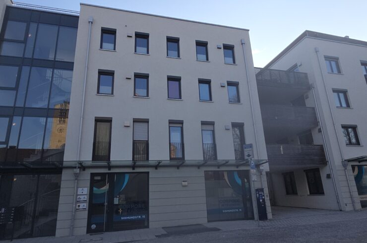 Penzberg: Top/Gehobene 3 Zi. ETW im 2 OG. mit Südwestbalkon in zentraler Lage