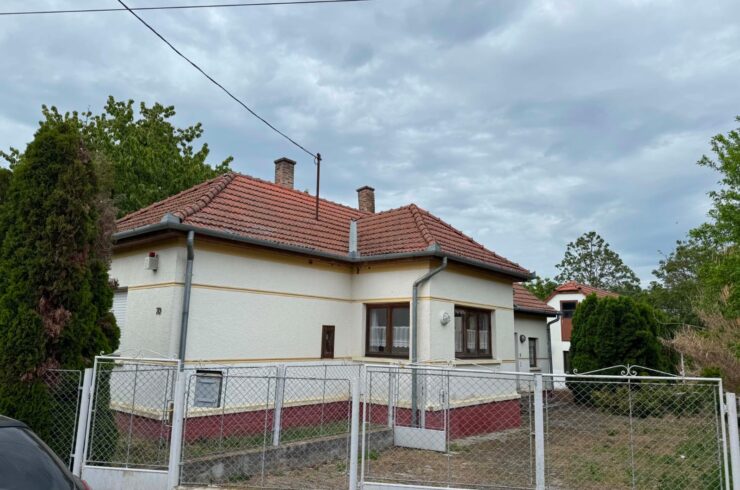 Ungarn: Nagyrada Schönes EFH mit viel Potenzial am Rande vom Naturschutzgebiet.